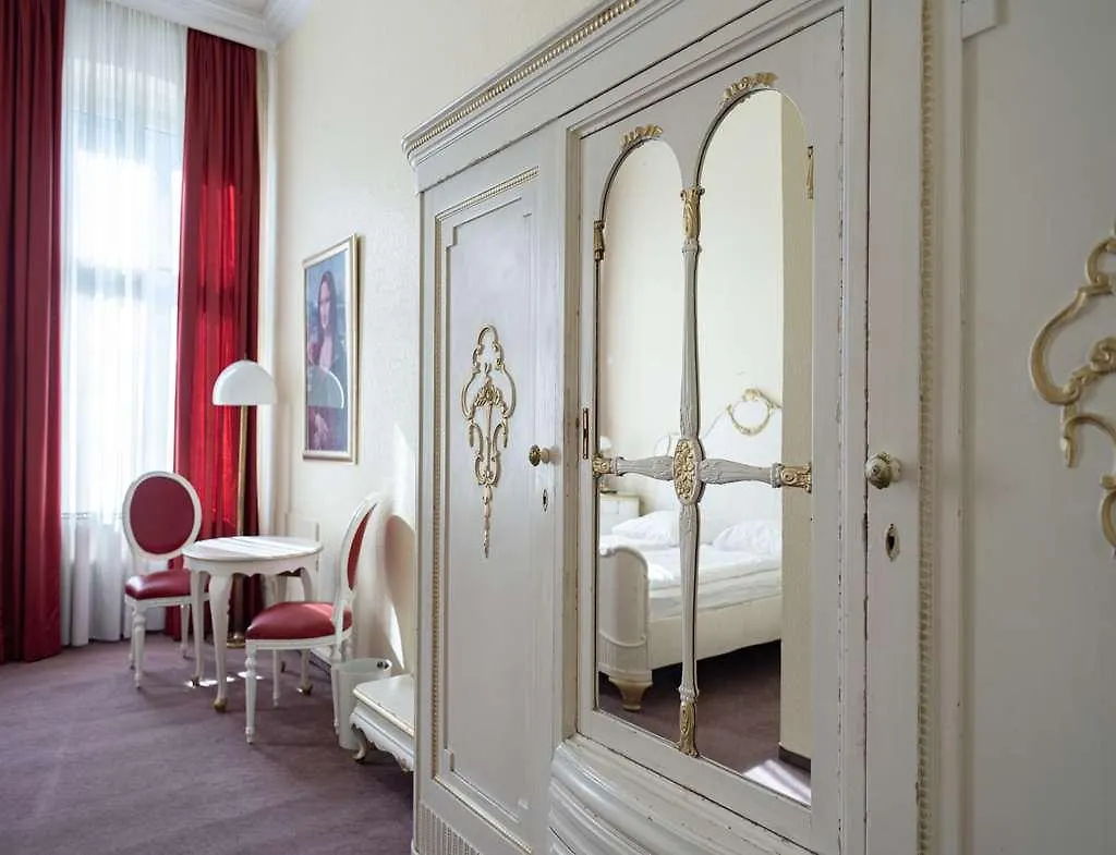 Otel Acom-Hotel Berlin Kurfuerstendamm